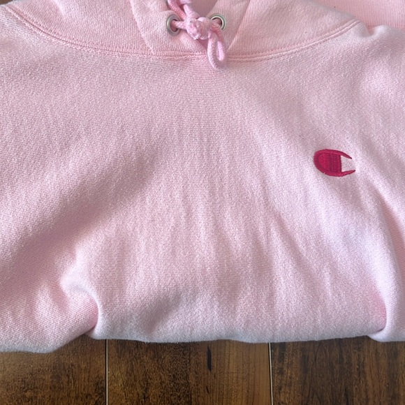 Champion pink hoodie - Picture 1 of 3